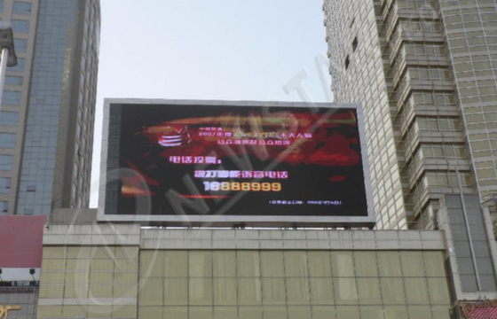 High Brightness DIP LED Advertising Screens , IP65 P20 Outdoor LED Billboard 1R1G1B